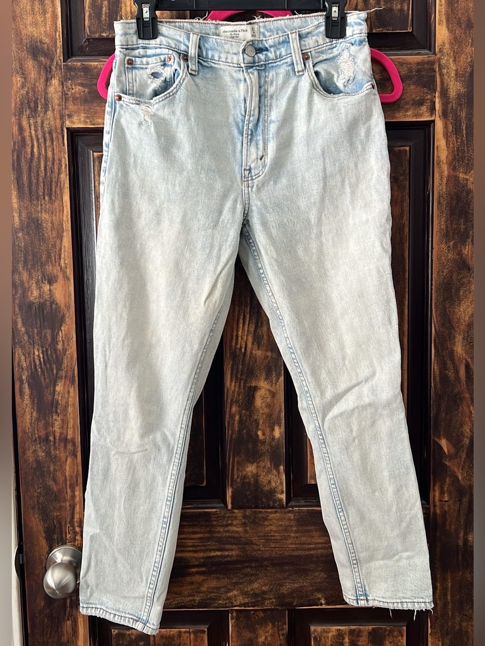 Light Wash High-Rise Skinny Jeans